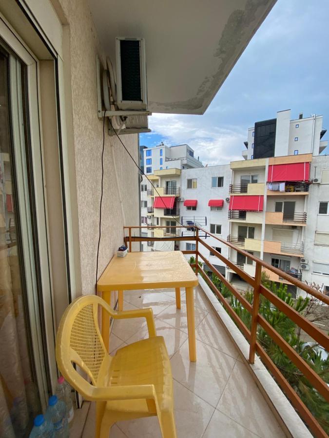 Rori'S Apartment Qerret Golem (Tirana) Exterior foto